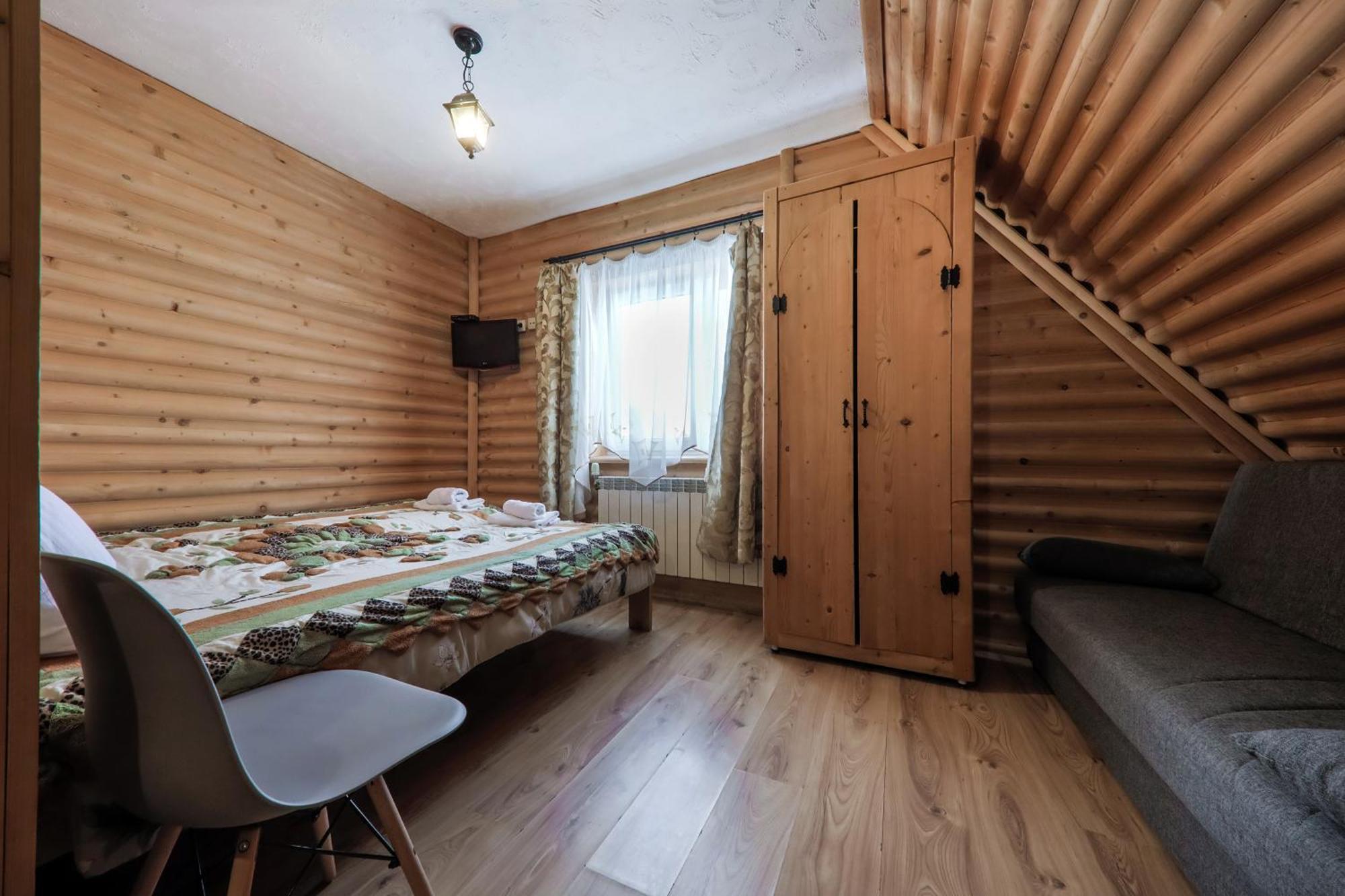 Grota Zbojnicka Apartament I Pokoje Gliczarow Exterior photo