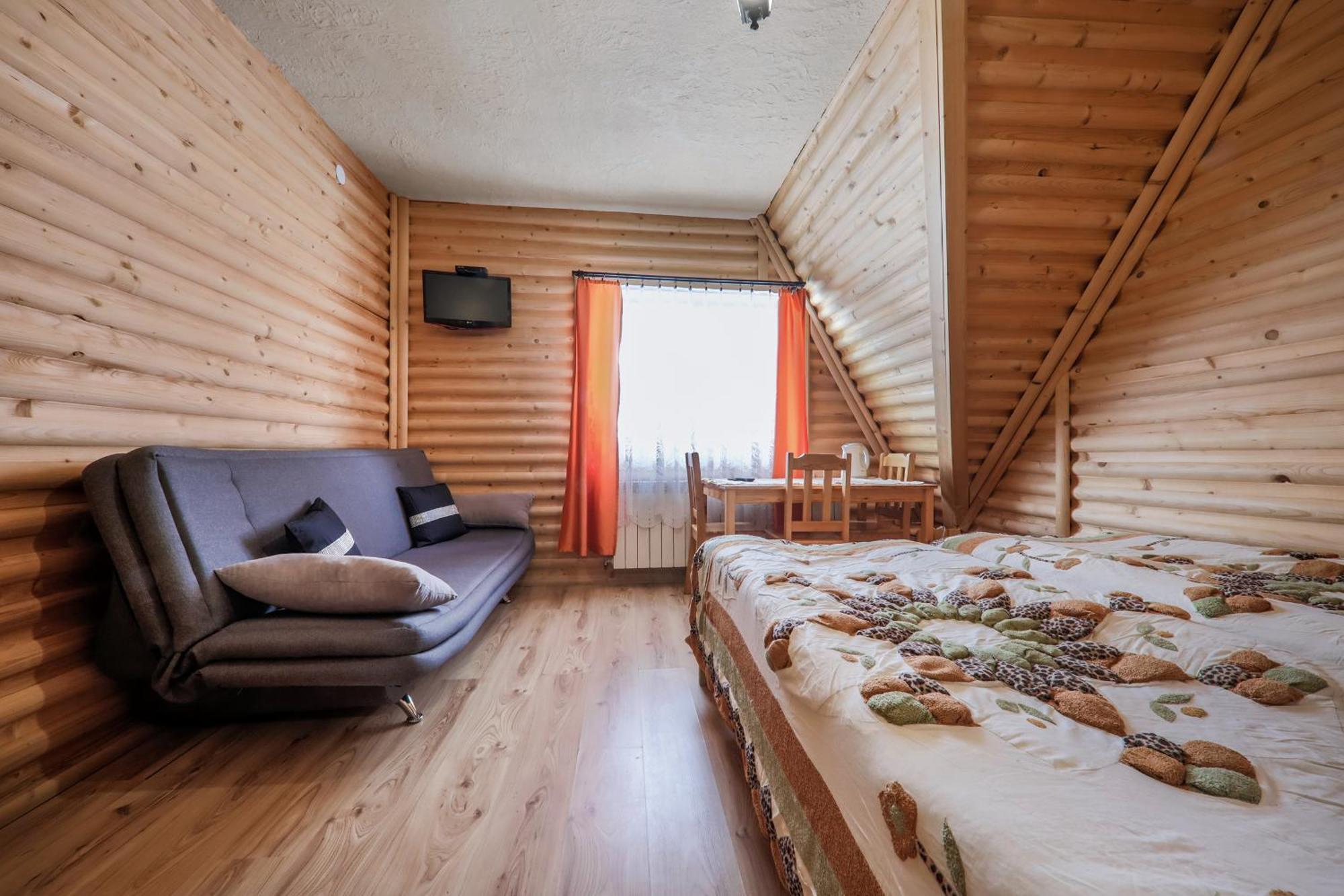 Grota Zbojnicka Apartament I Pokoje Gliczarow Exterior photo